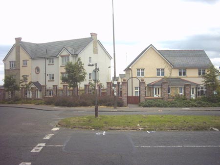 Click on image to see full-sized version Newer housing at Pennywell roundabout.