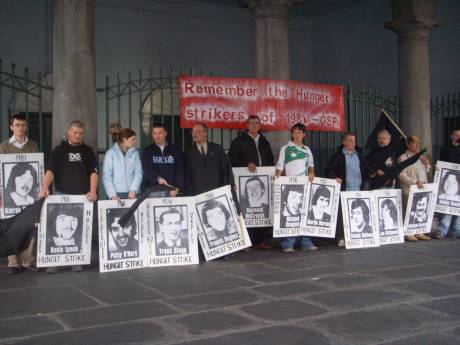 Remembering The Hungerstrikers outside Kilkenny City Hall