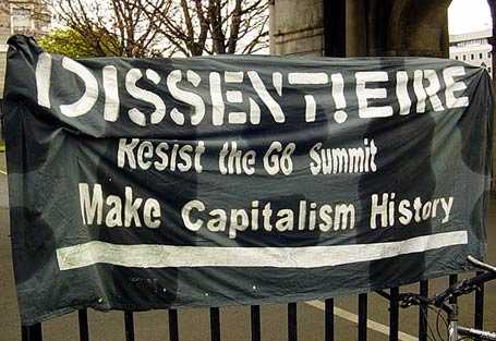 Dissent Banner at RTS