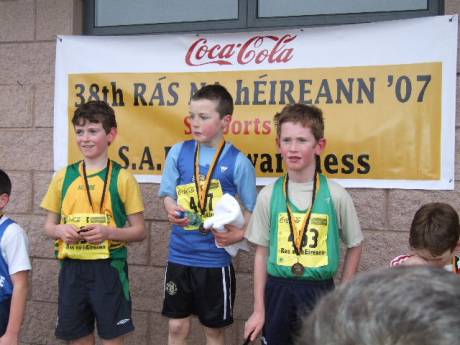 U-11 winners on the podium at Ras na hEireann.