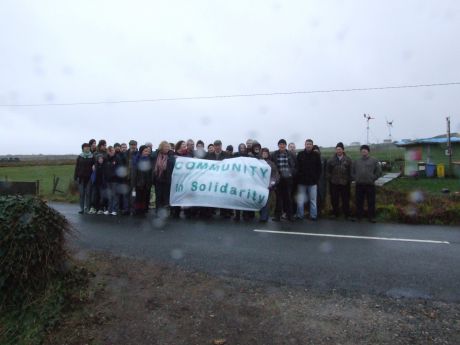 Locals show their solidarity with many from the Rossport Solidarity Camp who are in court