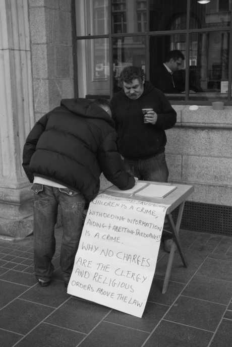 Collecting Signitures