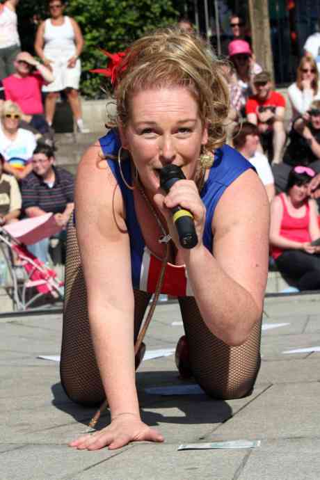 3781_gay_pride_dublin_2009.jpg