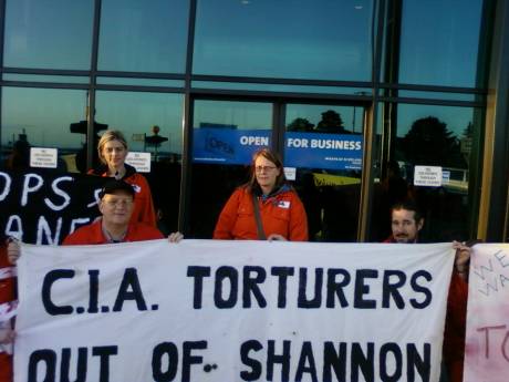 Leipzig delegation protests against CIA traffic at Shannon