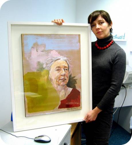 Cenbtre Chairperson Aoife Nic Fhearghusa with Tom Byrne's painting of Lady Augusta Gregory