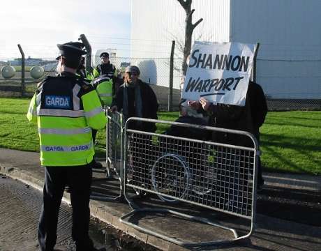 At the Shannon barricades 14 Nov 2010