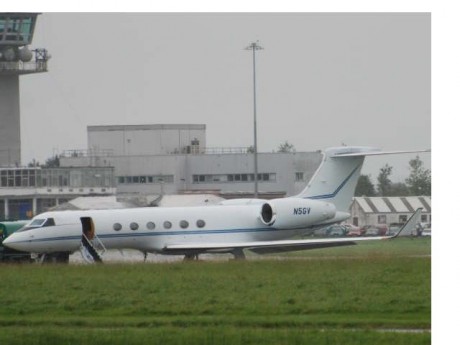 N5GV on the ground at Shannon.